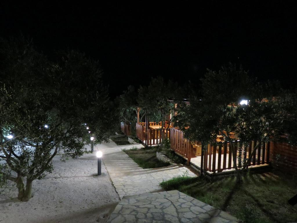 Campsite Kaya Pakostane Exterior photo